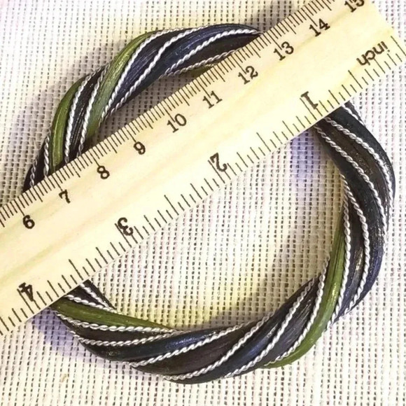 Twisted Rattan Bracelet Green Brown - Picture 7 of 7
